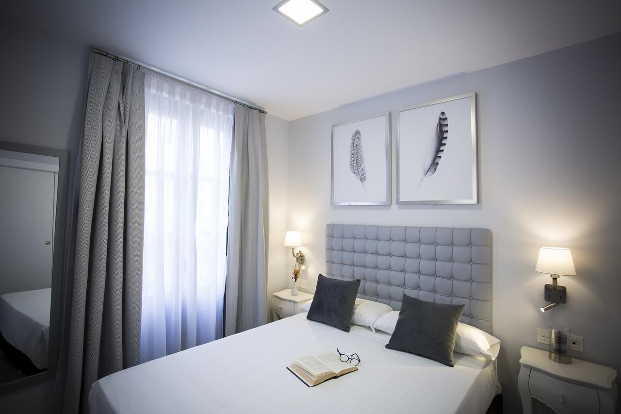 La Casa De La Trinidad Suites กรานาดา ภายนอก รูปภาพ